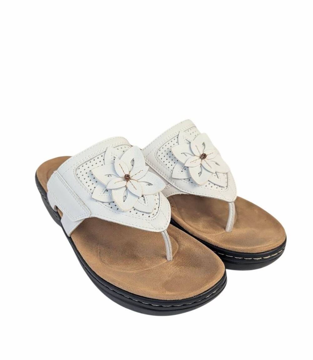 Clarks Merliah2 Kyla White leather lazercut 3D flower wedge sandals womens 9 - Picture 2 of 7